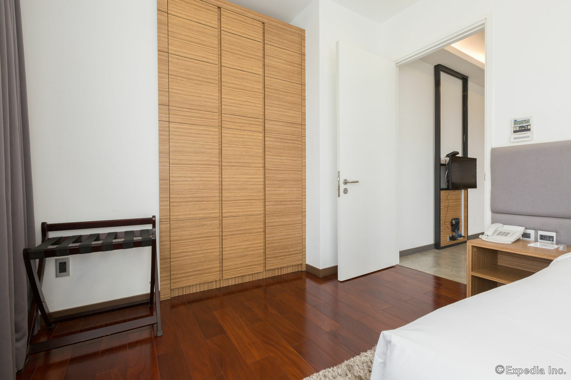 Charm Suite Residence Saigon โฮจิมินห์ซิตี้ ภายนอก รูปภาพ