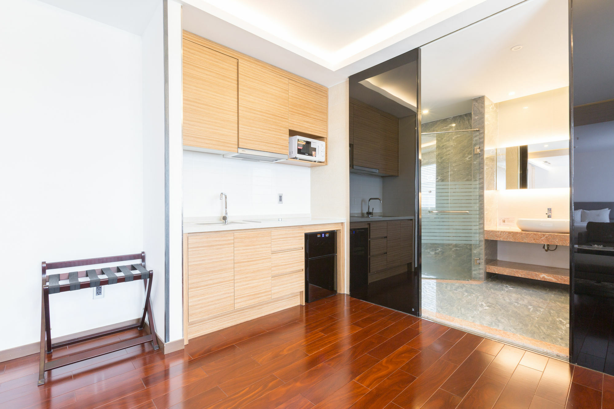 Charm Suite Residence Saigon โฮจิมินห์ซิตี้ ภายนอก รูปภาพ