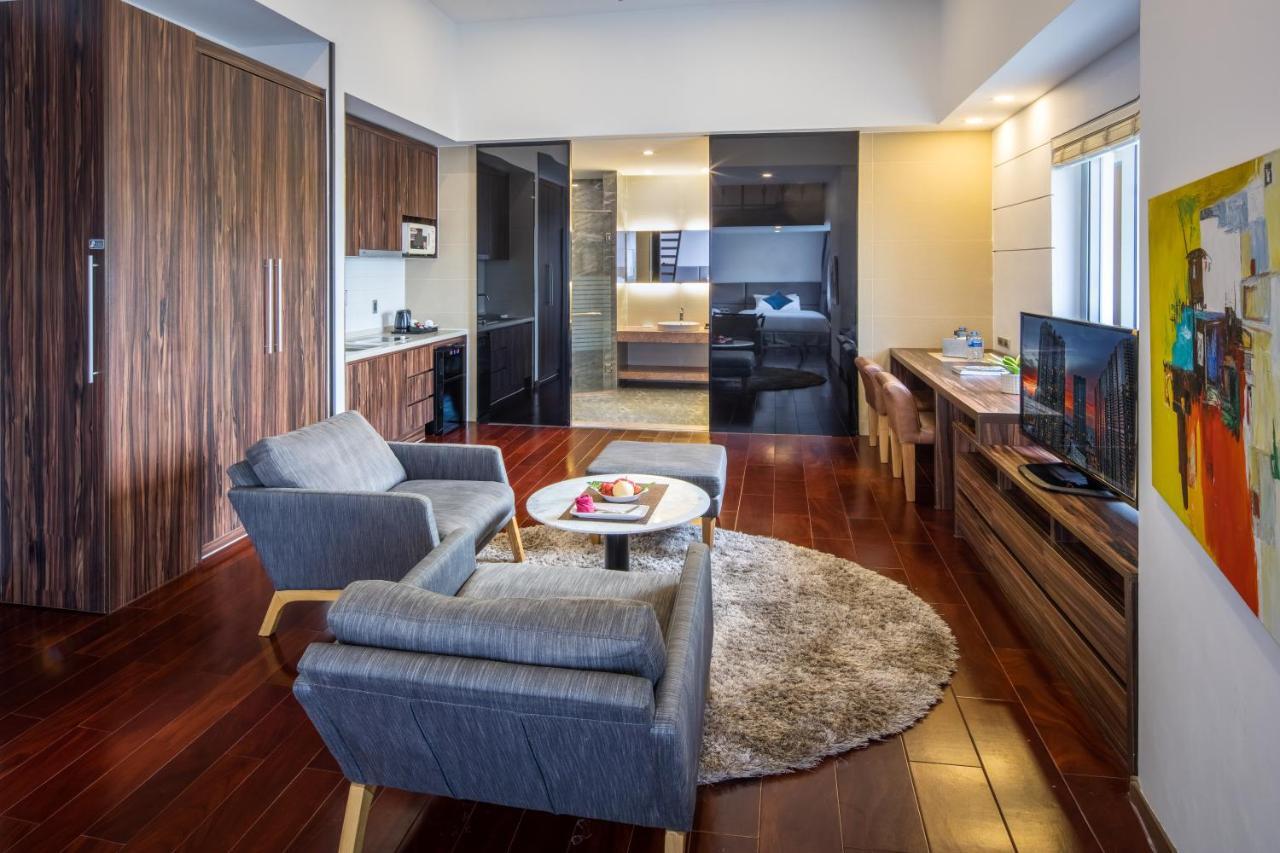 Charm Suite Residence Saigon โฮจิมินห์ซิตี้ ภายนอก รูปภาพ