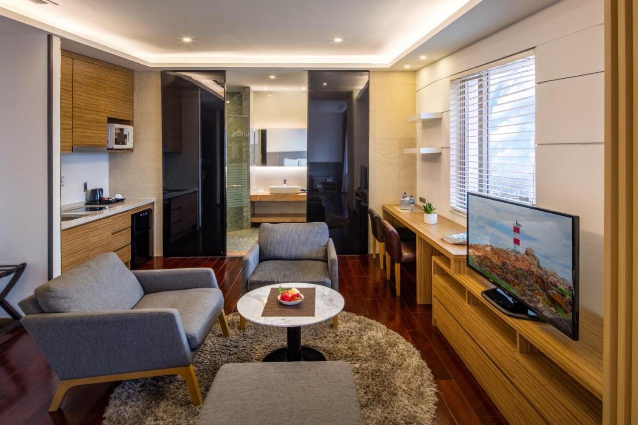 Charm Suite Residence Saigon โฮจิมินห์ซิตี้ ภายนอก รูปภาพ